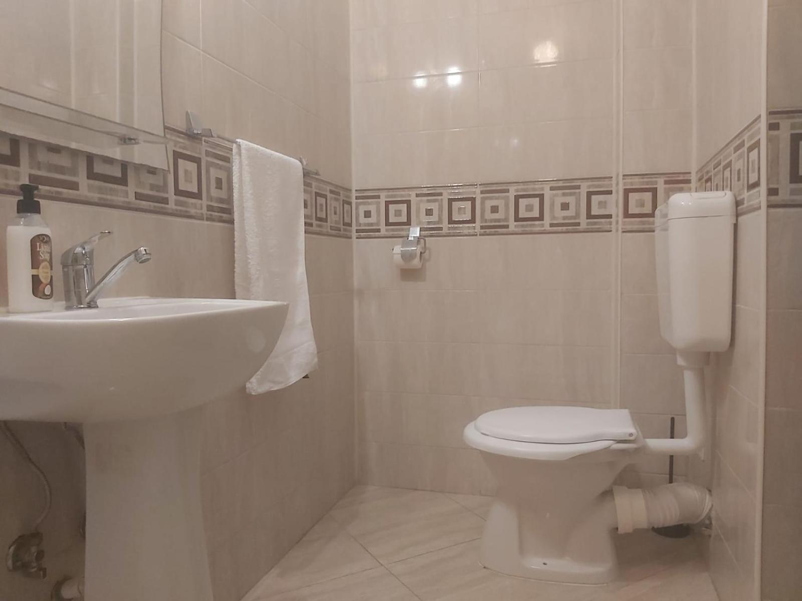 Complex Meridian Западен Ефорие Екстериор снимка