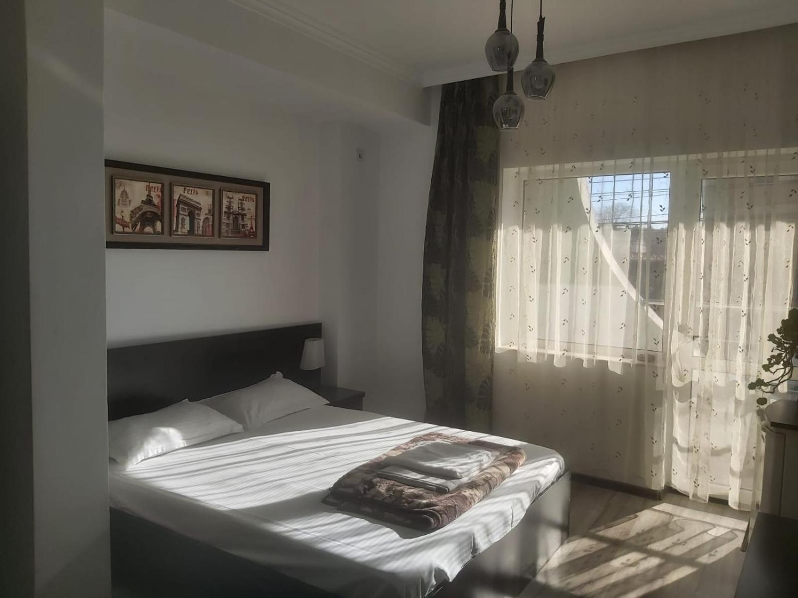 Complex Meridian Западен Ефорие Екстериор снимка